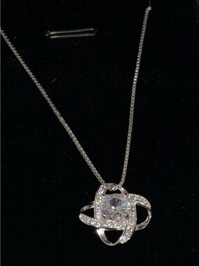 Beautiful 925 Sterling Silver Love Knot Necklace 18”